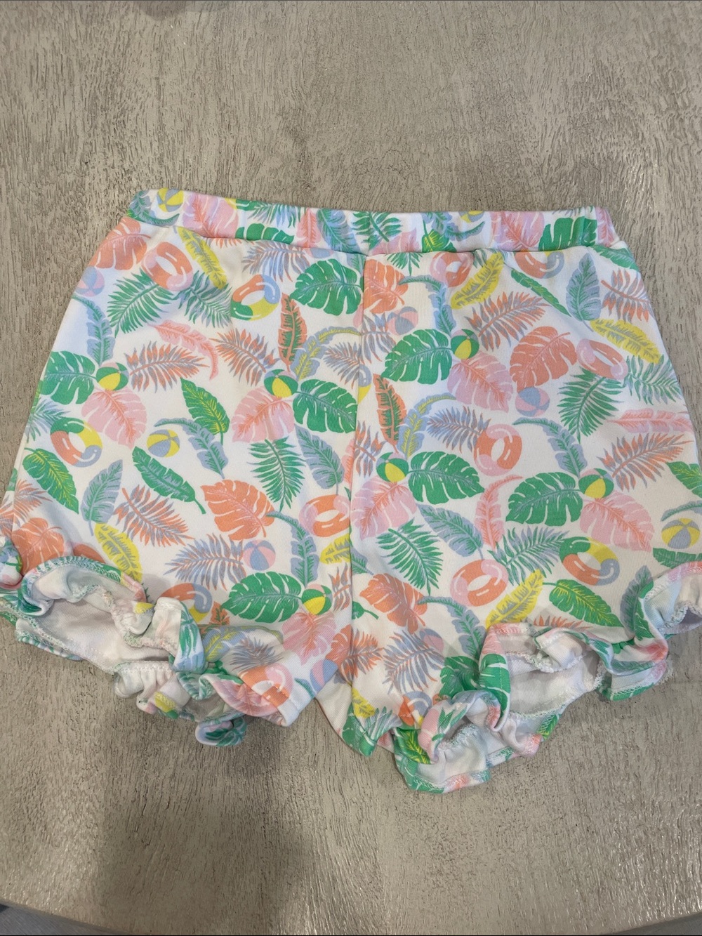 Women’s Tropical Leaf Print Ruffle Shorts - Pink & Green